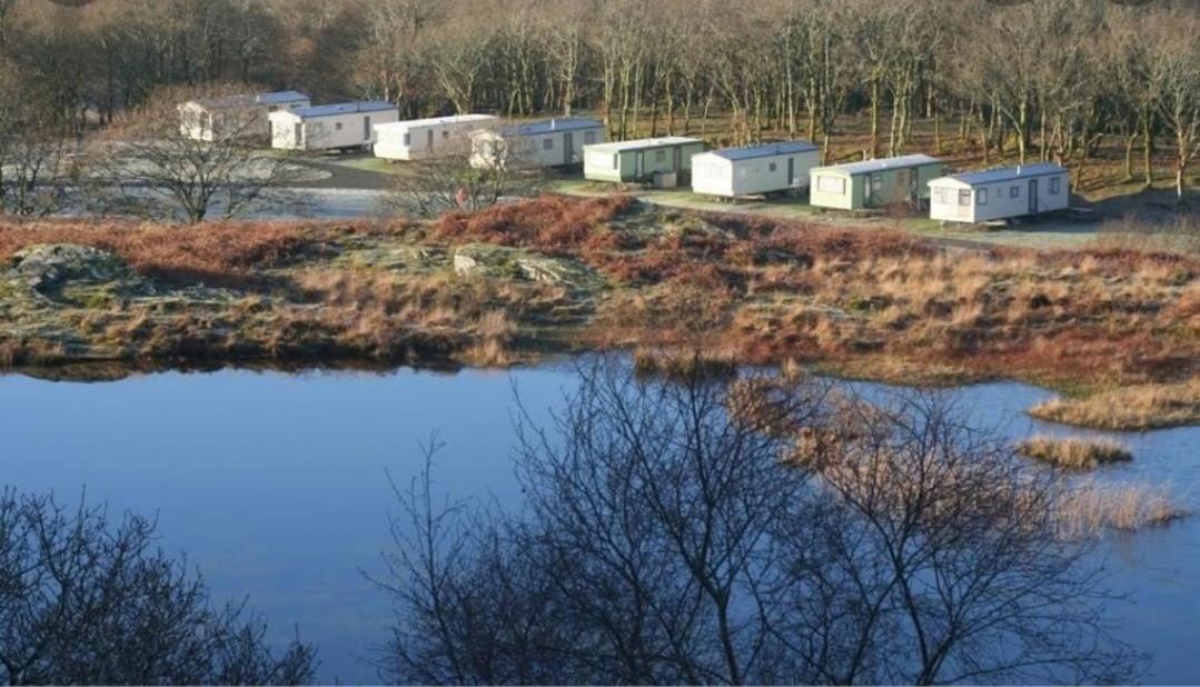 Dinas Hotel Llanbedr  Buitenkant foto