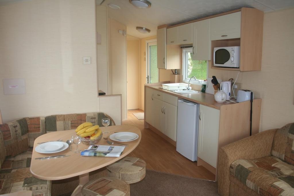 Dinas Hotel Llanbedr  Buitenkant foto