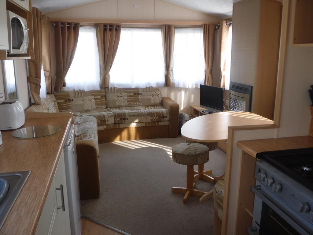 Dinas Hotel Llanbedr  Buitenkant foto